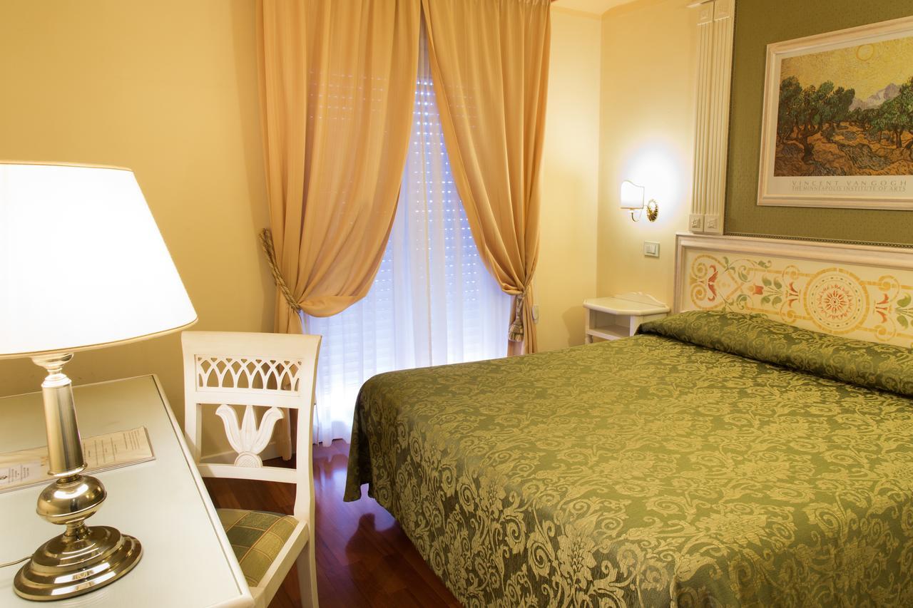Hotel Tuder Todi Exterior photo