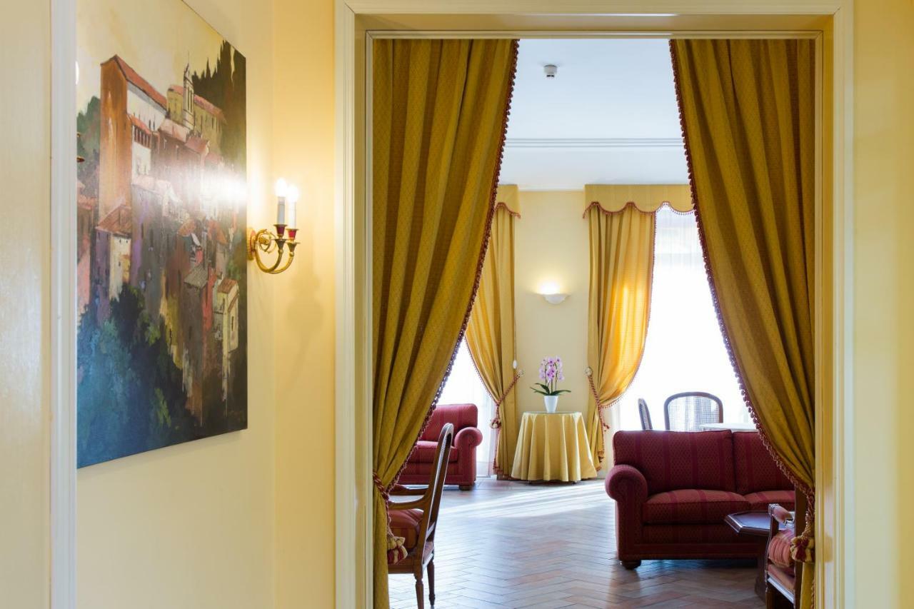 Hotel Tuder Todi Exterior photo